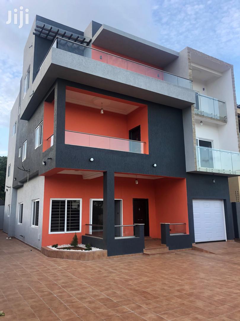 Beautiful modern residential house with Alucobond Ghana aluminium composite cladding in Ghana